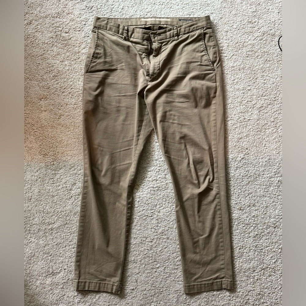 Banana Republic Chino